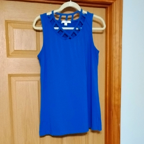 Liz Claiborne Tops - 🔴3/$25 Liz Claiborne Royal Blue Cutout Tank Top